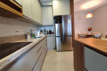 Apartamento à venda com 68m², 2 quartos e 2 vagasCozinha