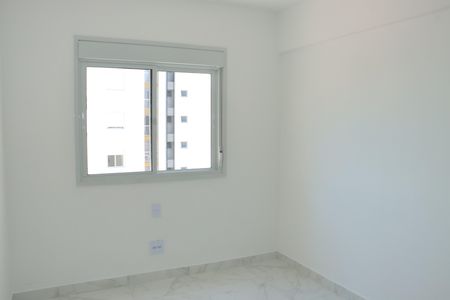 Apartamento para alugar com 85m², 2 quartos e 1 vagaQuarto