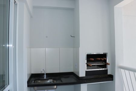 Apartamento para alugar com 85m², 2 quartos e 1 vagaVaranda