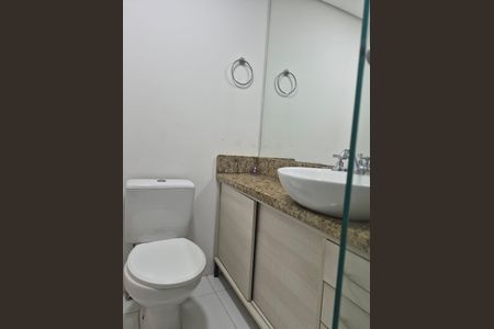 Apartamento para alugar com 72m², 3 quartos e 1 vaga