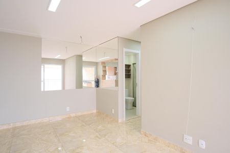 Sala de apartamento para alugar com 2 quartos, 73m² em Vila Aricanduva, São Paulo