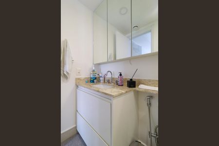 Apartamento para alugar com 36m², 1 quarto e sem vagaSuíte - Banheiro