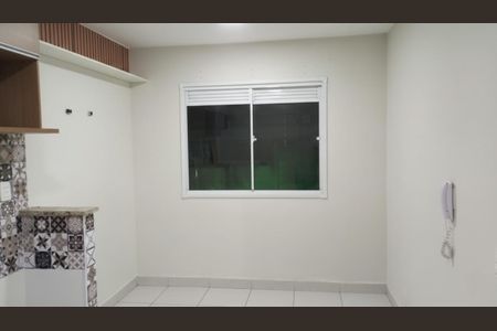 Apartamento para alugar com 32m², 2 quartos e sem vaga Apartamento para alugar com 32m², 2 quartos e sem vagaSala