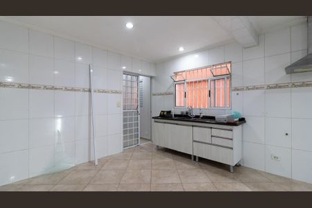 Casa para alugar com 227m², 4 quartos e 2 vagasCozinha