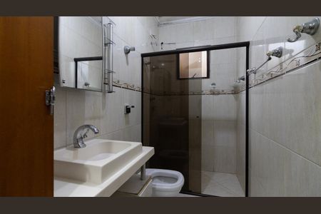 Casa para alugar com 227m², 4 quartos e 2 vagasBanheiro 2