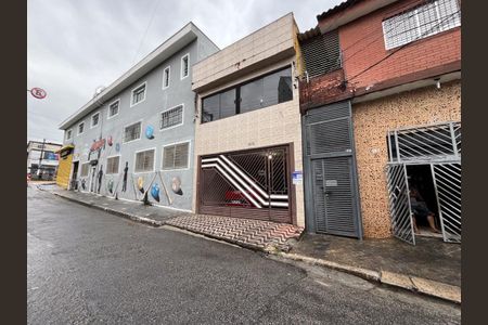 Casa para alugar com 227m², 4 quartos e 2 vagasFachada