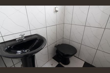 Casa para alugar com 227m², 4 quartos e 2 vagasBanheiro de Serviço