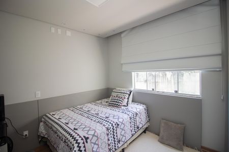 Casa à venda com 190m², 4 quartos e 2 vagas Casa à venda com 190m², 4 quartos e 2 vagasQuarto 1