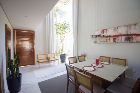 Sala de Jantar de casa à venda com 4 quartos, 190m² em Quintas Coloniais, Contagem
