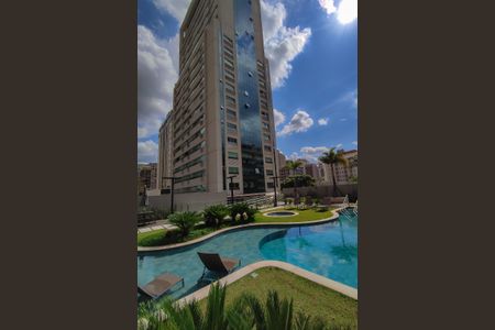 Apartamento à venda com 40m², 1 quarto e 1 vaga Apartamento à venda com 40m², 1 quarto e 1 vagaÁrea comum - Piscina