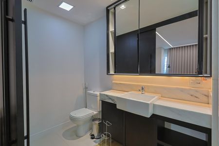 Apartamento à venda com 40m², 1 quarto e 1 vaga Apartamento à venda com 40m², 1 quarto e 1 vagaBanheiro da Suíte