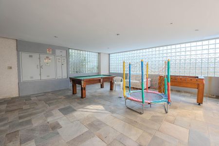 Apartamento à venda com 70m², 3 quartos e 1 vagaSalão de jogos