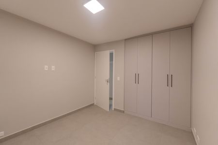 Apartamento à venda com 70m², 3 quartos e 1 vagaQuarto 2