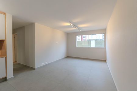 Sala de apartamento à venda com 3 quartos, 70m² em Bela Vista, São Paulo