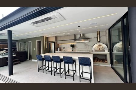 Casa de condomínio à venda com 400m², 4 quartos e 2 vagasÁrea gourmet 