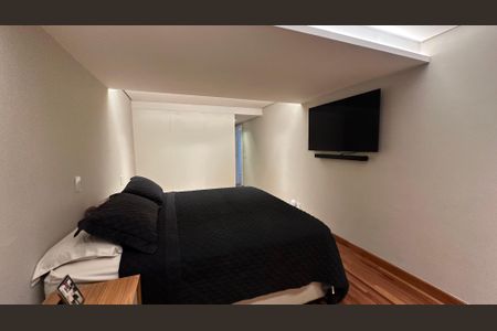 Casa de condomínio à venda com 400m², 4 quartos e 2 vagasQuarto 4