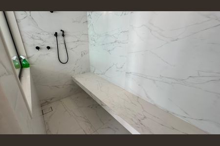 Casa de condomínio à venda com 400m², 4 quartos e 2 vagasSaúna