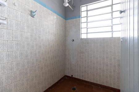 Casa à venda com 200m², 1 quarto e sem vagaBanheiro 