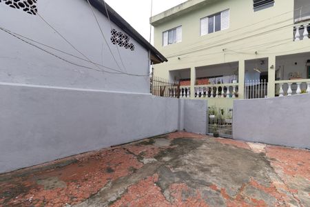 Casa à venda com 200m², 1 quarto e sem vagaQuintal