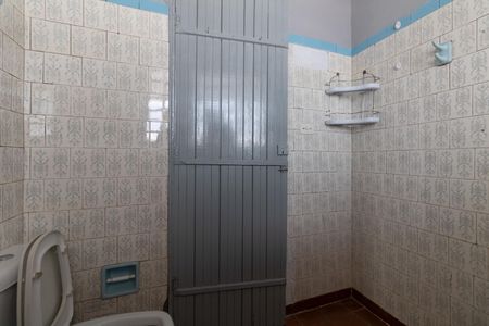 Casa à venda com 200m², 1 quarto e sem vagaBanheiro 