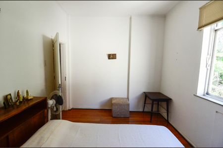Apartamento à venda com 120m², 3 quartos e 1 vaga Apartamento à venda com 120m², 3 quartos e 1 vagaQuarto 1