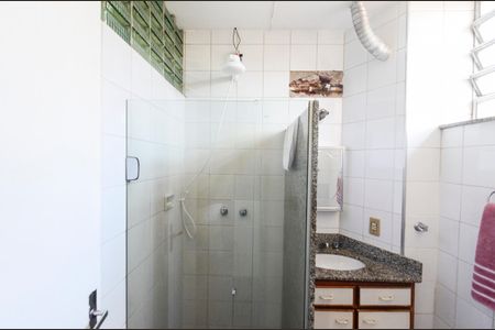 Apartamento à venda com 120m², 3 quartos e 1 vaga Apartamento à venda com 120m², 3 quartos e 1 vagaBanheiro da Suíte