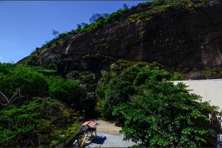 Apartamento à venda com 120m², 3 quartos e 1 vaga Apartamento à venda com 120m², 3 quartos e 1 vagaQuarto 1