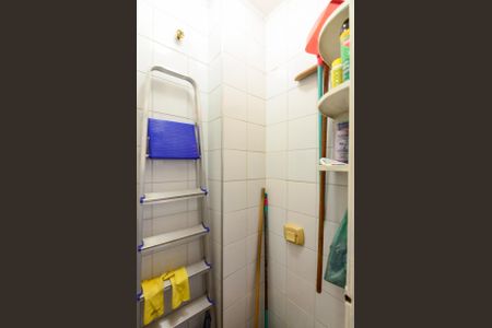 Apartamento à venda com 120m², 3 quartos e 1 vaga Apartamento à venda com 120m², 3 quartos e 1 vagaBanheiro de Serviço