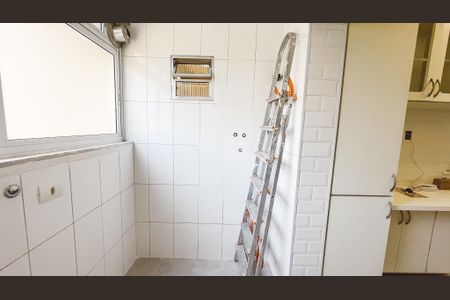 Apartamento à venda com 75m², 2 quartos e 1 vaga Apartamento à venda com 75m², 2 quartos e 1 vagaÁrea de Serviço