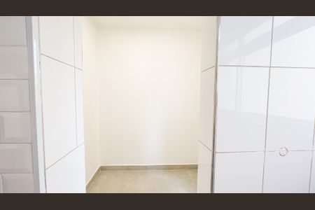 Apartamento à venda com 75m², 2 quartos e 1 vaga Apartamento à venda com 75m², 2 quartos e 1 vagaQuarto de Serviço