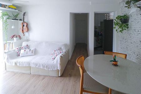 Sala de apartamento para alugar com 2 quartos, 58m² em Chácara Inglesa, São Paulo