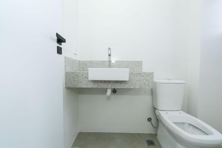 Apartamento à venda com 64m², 2 quartos e 2 vagasBANHEIRO1