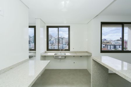 Apartamento à venda com 64m², 2 quartos e 2 vagasCOZINHA