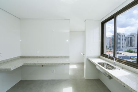 Apartamento à venda com 64m², 2 quartos e 2 vagasCOZINHA