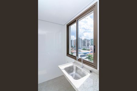 Apartamento à venda com 64m², 2 quartos e 2 vagasÁrea de Serviço