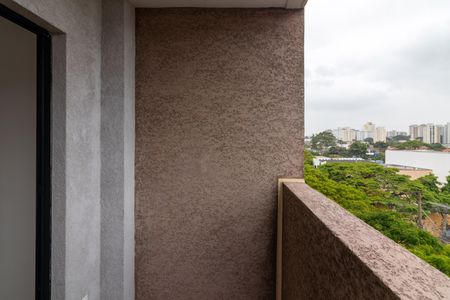 Sacada de kitnet/studio à venda com 1 quarto, 28m² em Moema, São Paulo