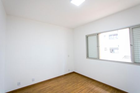 Apartamento à venda com 99m², 2 quartos e 1 vagaQuarto 1