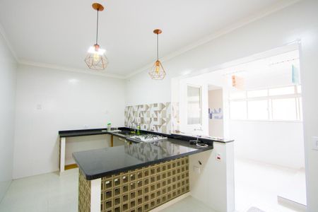 Apartamento à venda com 99m², 2 quartos e 1 vagaCozinha