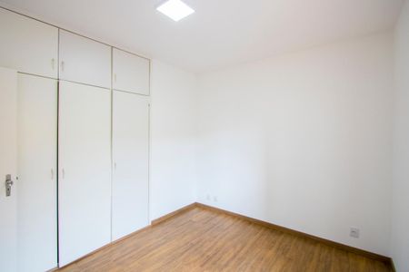 Apartamento à venda com 99m², 2 quartos e 1 vagaQuarto 2