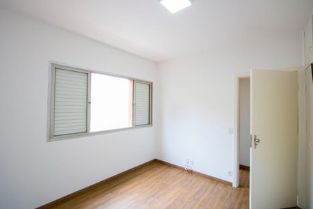 Apartamento à venda com 99m², 2 quartos e 1 vagaQuarto 2