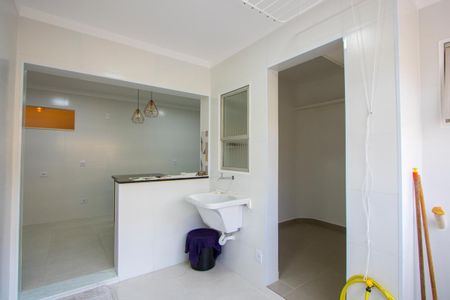 Apartamento à venda com 99m², 2 quartos e 1 vagaÁrea de serviço