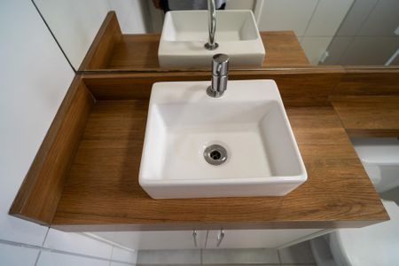 Apartamento para alugar com 59m², 2 quartos e 1 vaga Apartamento para alugar com 59m², 2 quartos e 1 vagaBanheiro