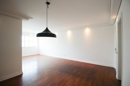 Apartamento para alugar com 128m², 3 quartos e 1 vagaSala