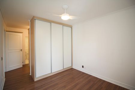 Apartamento para alugar com 128m², 3 quartos e 1 vagaSuíte