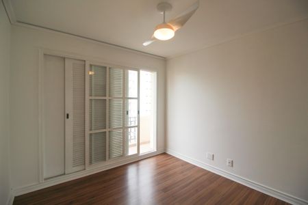 Apartamento para alugar com 128m², 3 quartos e 1 vagaQuarto 2