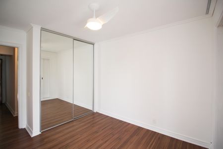 Apartamento para alugar com 128m², 3 quartos e 1 vagaQuarto 2