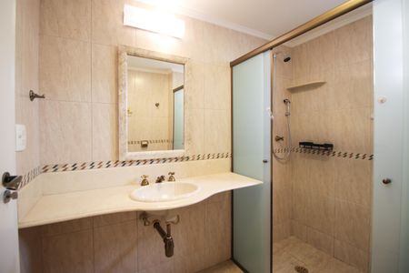 Apartamento para alugar com 128m², 3 quartos e 1 vagaBanheiro