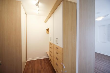 Apartamento para alugar com 128m², 3 quartos e 1 vagaSuíte