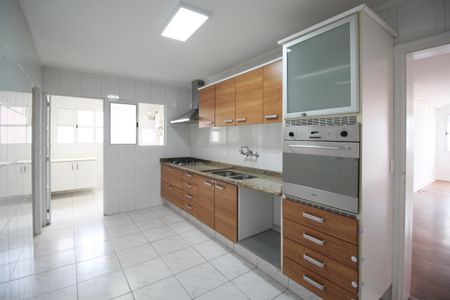 Apartamento para alugar com 128m², 3 quartos e 1 vagaCozinha