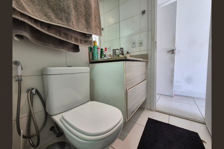 Apartamento à venda com 93m², 2 quartos e 1 vagaBanheiri Suíte 1